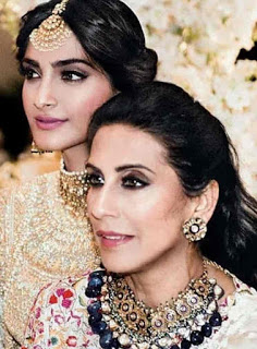 Sonam Kapoor With Her Mother