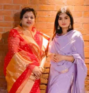 Bhagyashri Patil With Her Daughter Bhagyashri Patil With Her Daughter